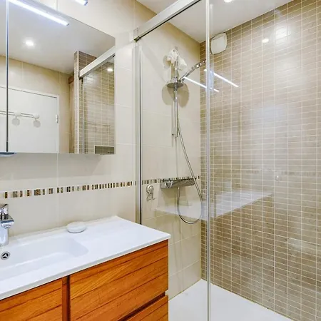 아파트 Bright Flat In The 15th Arrondissement In - Welkeys 파리